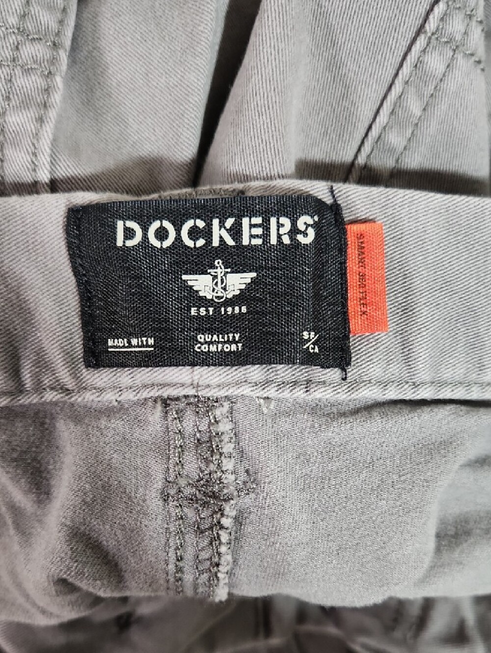 2 Pair Dockers Men's Chinos Light Gray Charcoal 34W 32L Cotton Pants - Picture 5 of 12